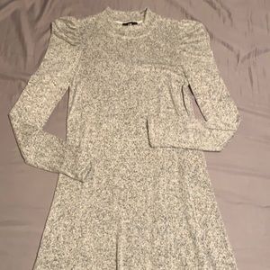 Gray long sleeve dress incredibly soft knee length